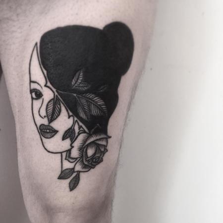 Tattoos - women rose - 128010